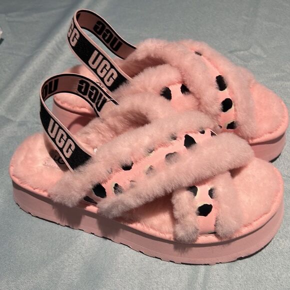 UGG Disco Cross Slide Animalia pink scallop size 9 - Picture 10 of 11